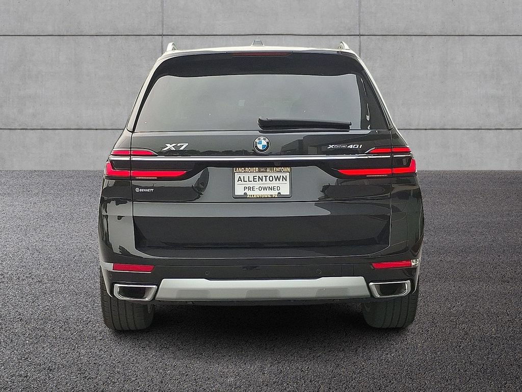 Used 2024 BMW X7 xDrive40i w/ Premium Package AWD/4WD image 5