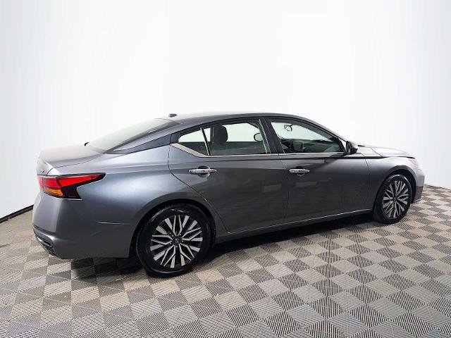 Certified 2023 Nissan Altima 2.5 SV FWD image 4