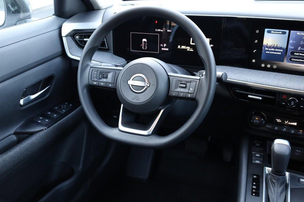 New 2026 Nissan Kicks SV image 23