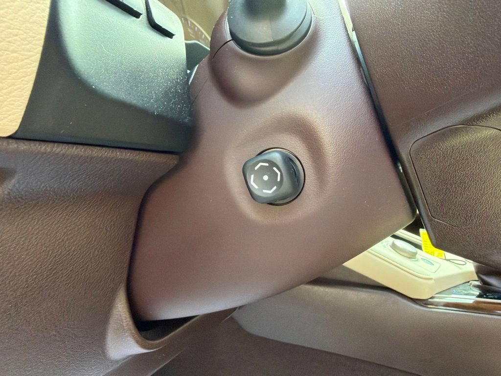 Used 2018 Lexus ES 350 w/ Ultra Luxury Package FWD image 19