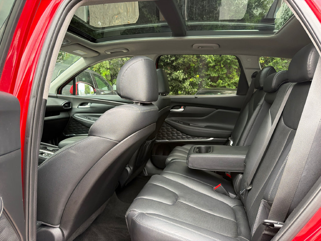 Used 2020 Hyundai Santa Fe Limited AWD/4WD image 19