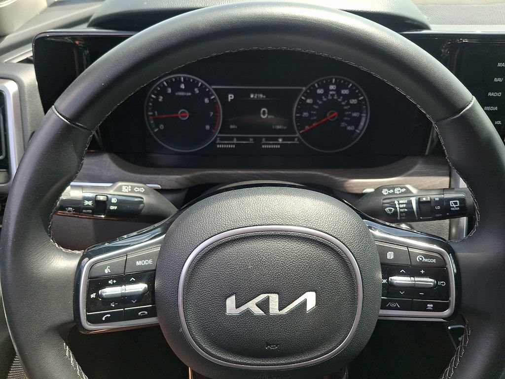 Certified 2023 Kia Sorento X-Line EX AWD/4WD image 21