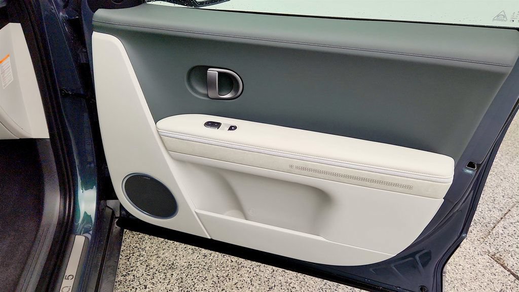 Used 2026 Hyundai Ioniq 5 Limited RWD image 25