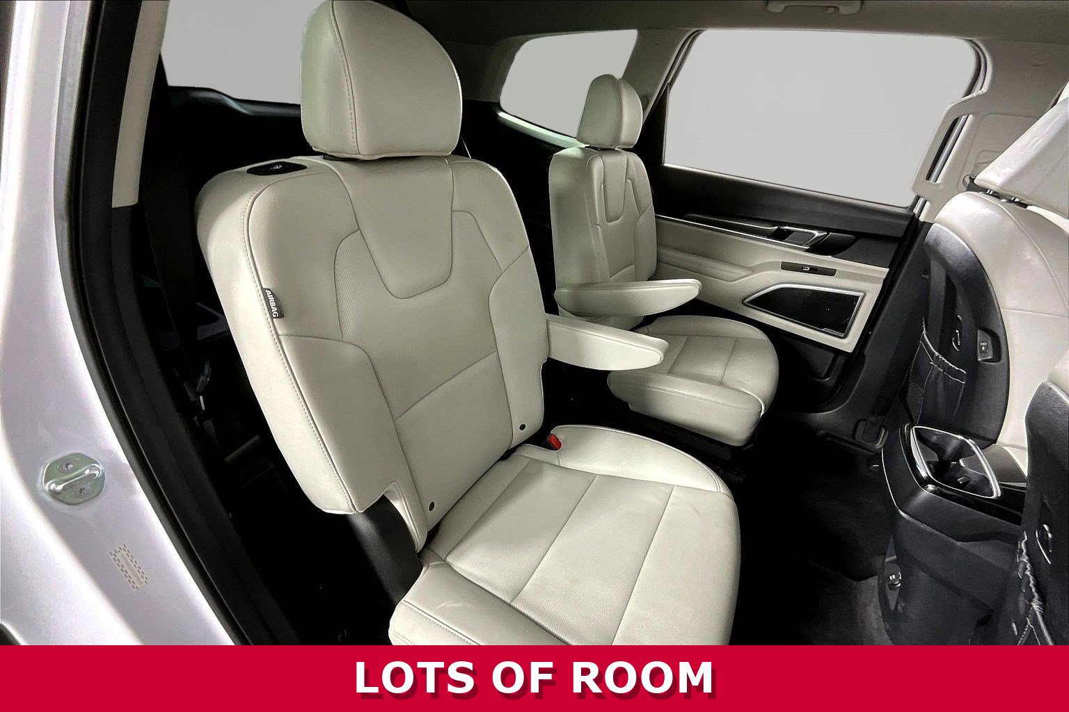 Used 2023 Kia Telluride S w/ S Sunroof Package image 24