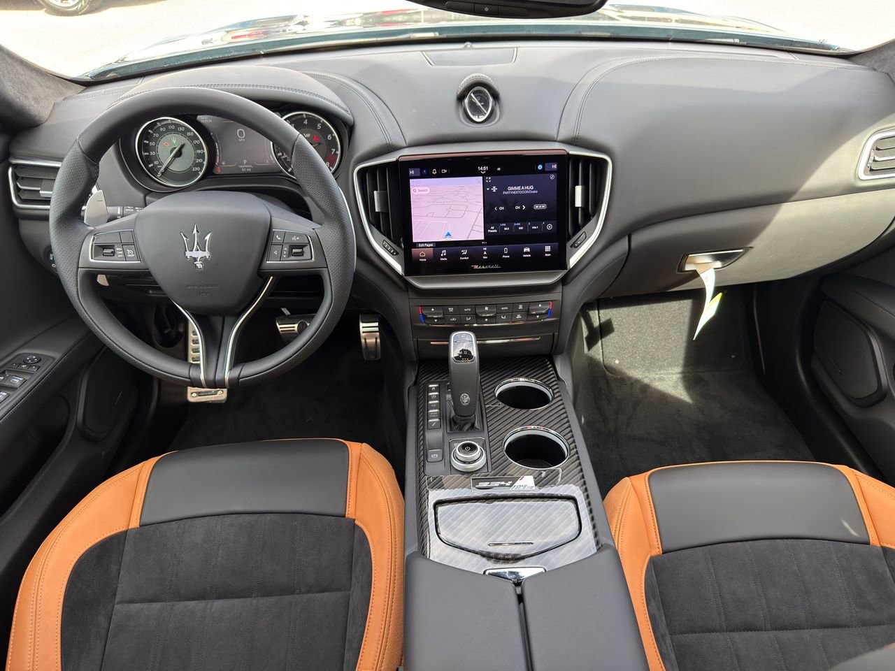 Used 2024 Maserati Ghibli Trofeo image 28