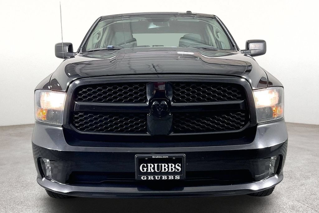 Used 2016 RAM 1500 Express w/ Black Ram 1500 Express Group RWD image 4