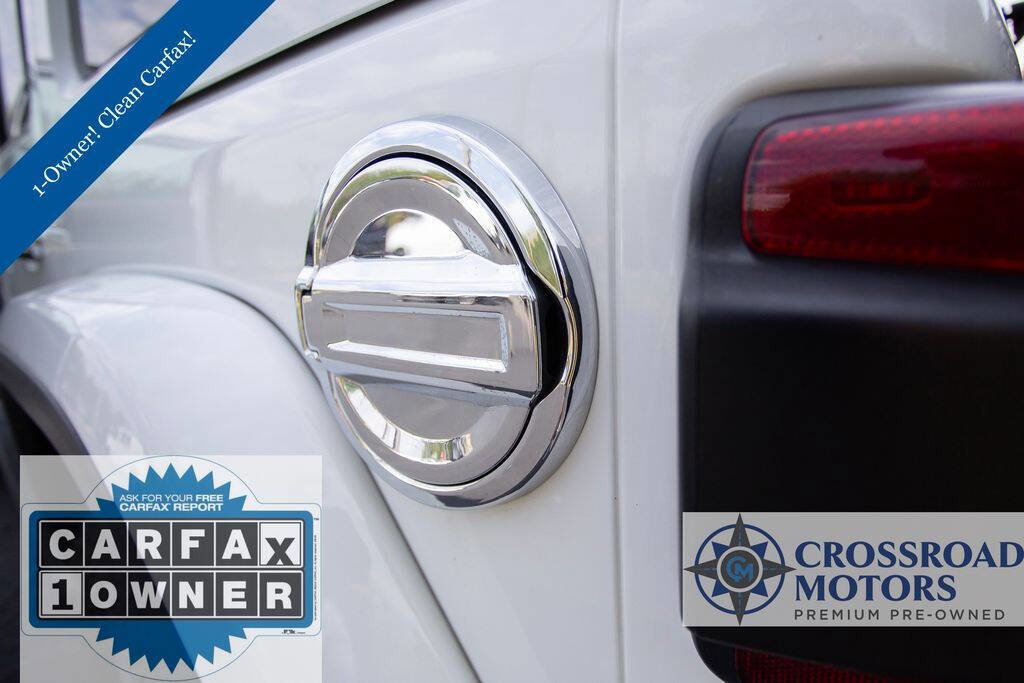 Used 2019 Jeep Wrangler Unlimited Sahara w/ Safety Group image 14