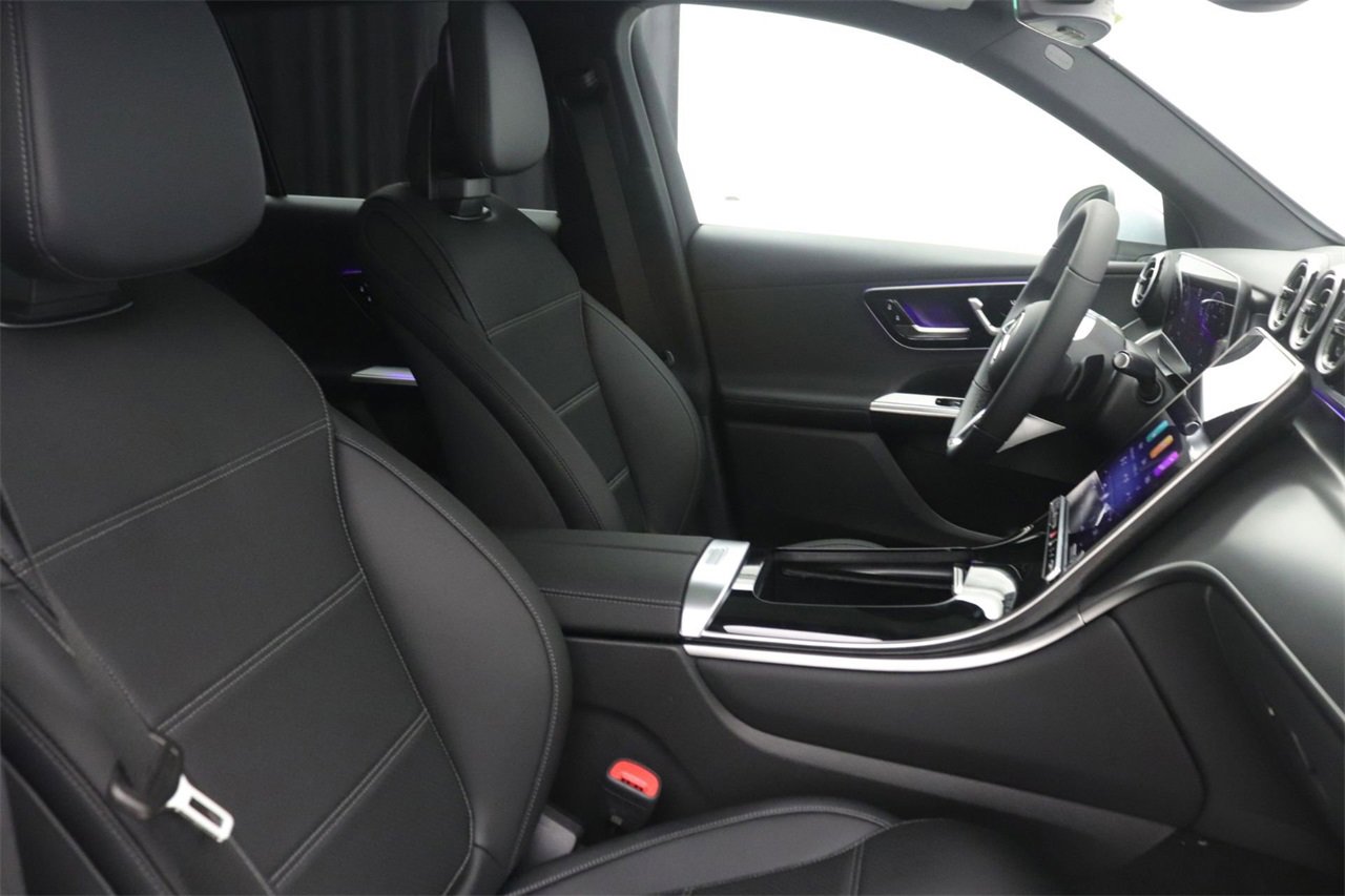 New 2026 Mercedes-Benz GLC 300 image 9