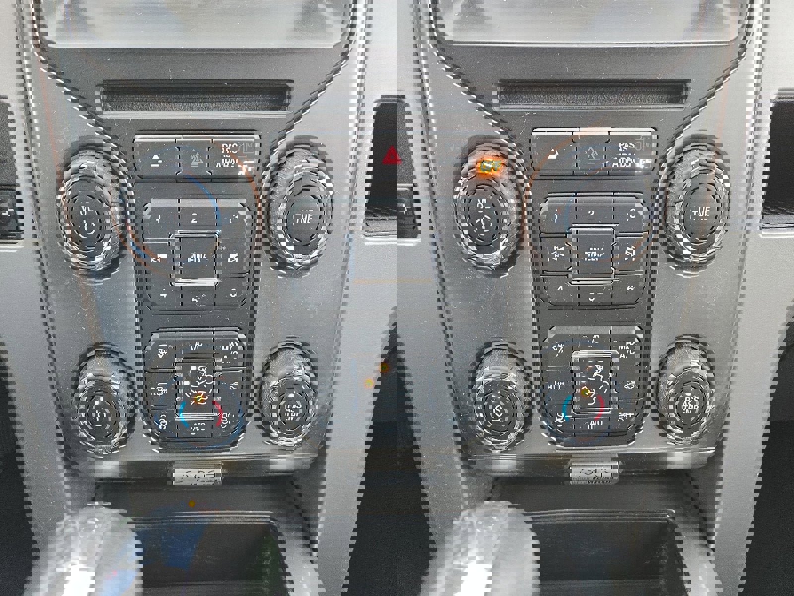 Used 2013 Ford F150 FX4 w/ Luxury Equipment Group image 20