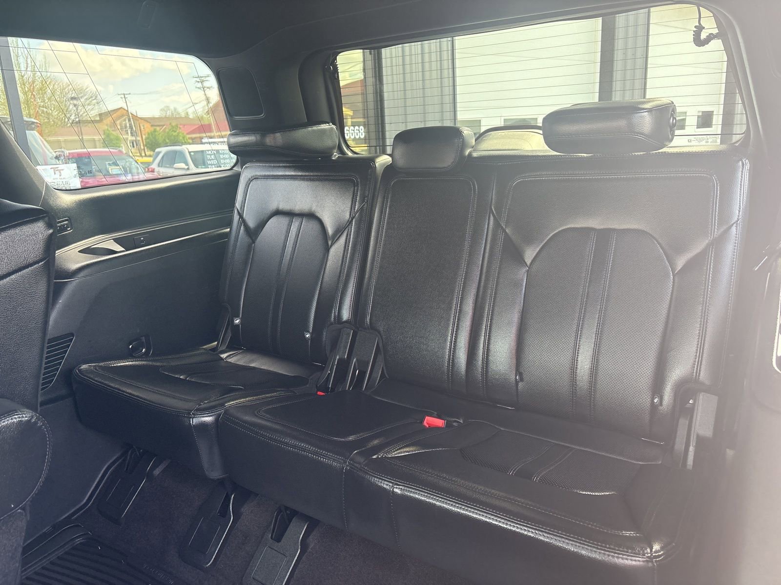 Used 2020 Ford Expedition Limited w/ Equipment Group 302A image 18