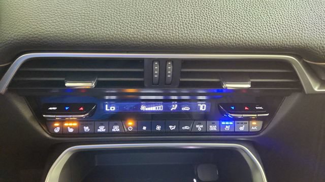 New 2026 MAZDA CX-90 Plug-In Hybrid w/Premium Sport AWD/4WD image 22