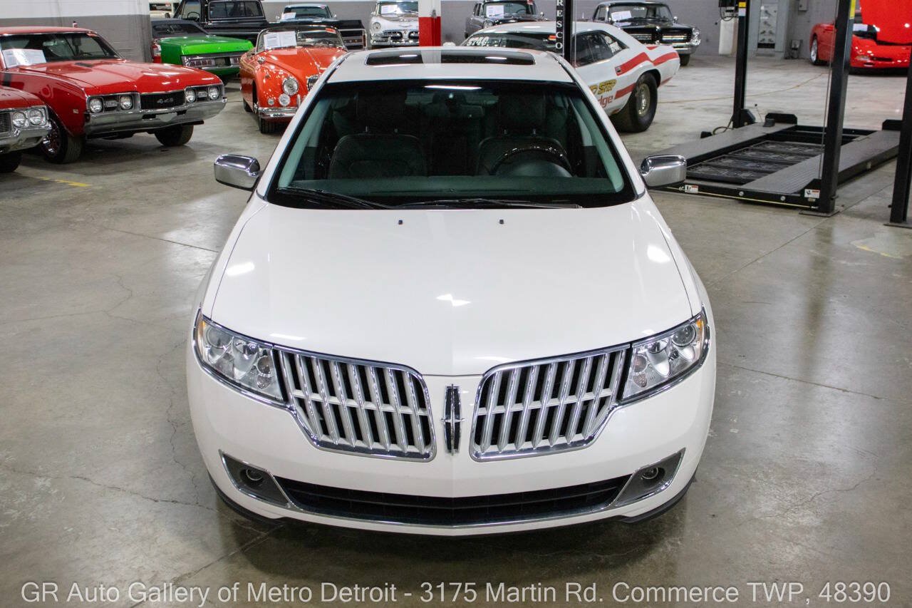 Used 2012 Lincoln MKZ FWD image 11