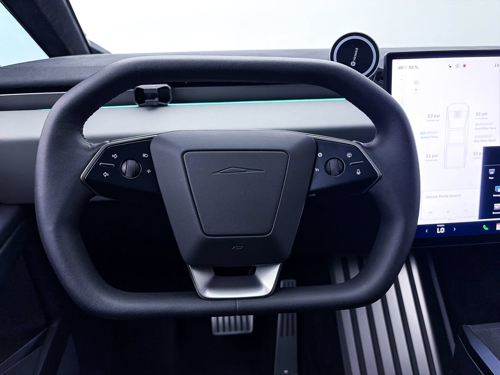 Used 2025 Tesla Cybertruck Cyberbeast AWD/4WD image 27