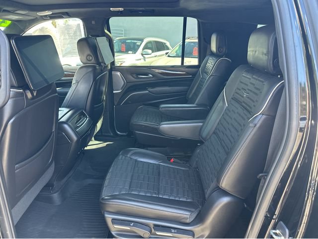 Certified 2023 Cadillac Escalade ESV Sport Platinum w/ LPO, ONYX Package AWD/4WD image 14