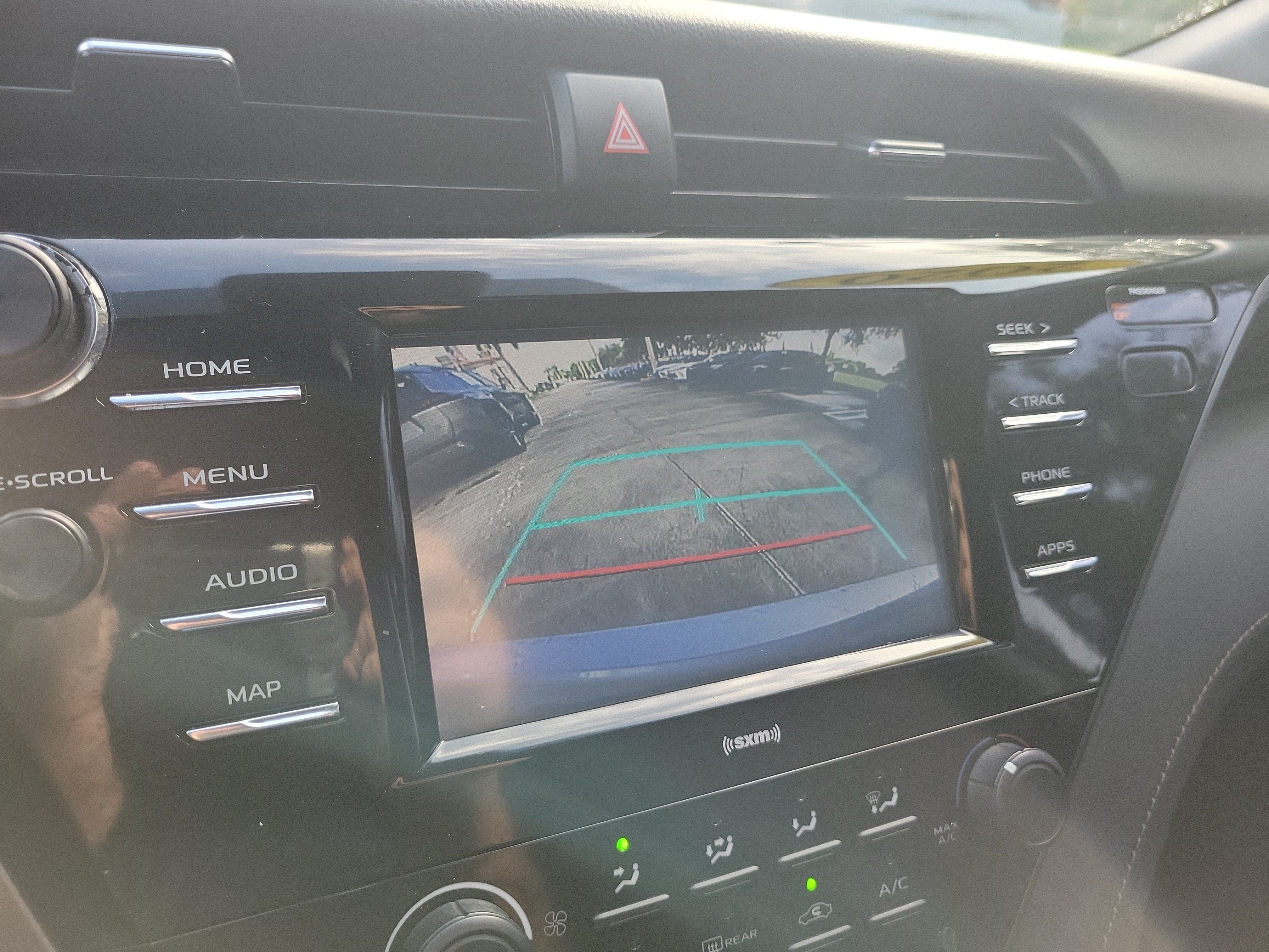 Used 2020 Toyota Camry LE FWD image 29
