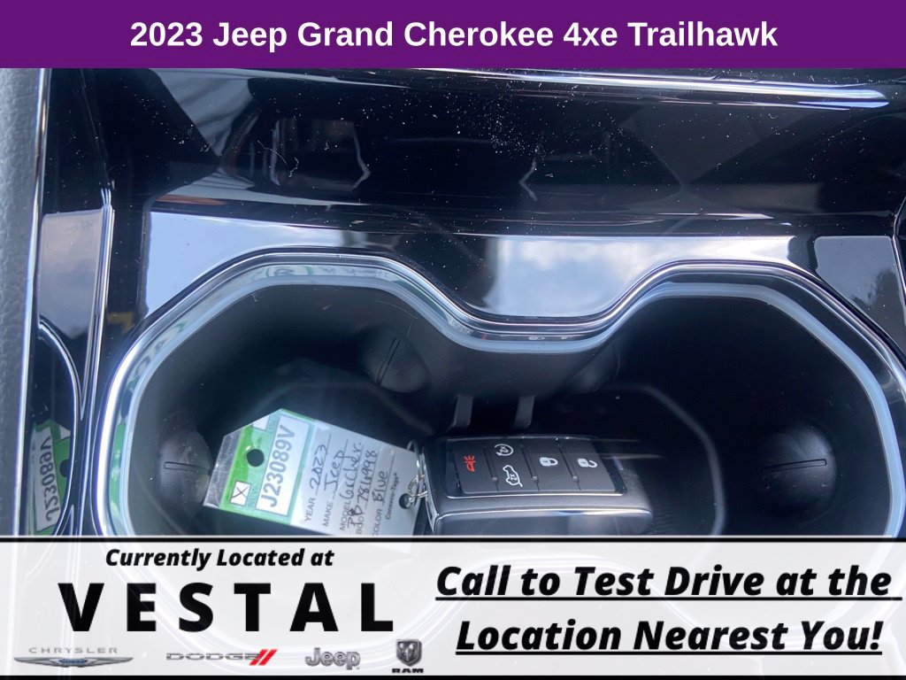 New 2023 Jeep Grand Cherokee Trailhawk w/ Advanced Protech Group II AWD/4WD image 36