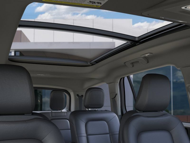 New 2026 Lincoln Aviator AWD image 22