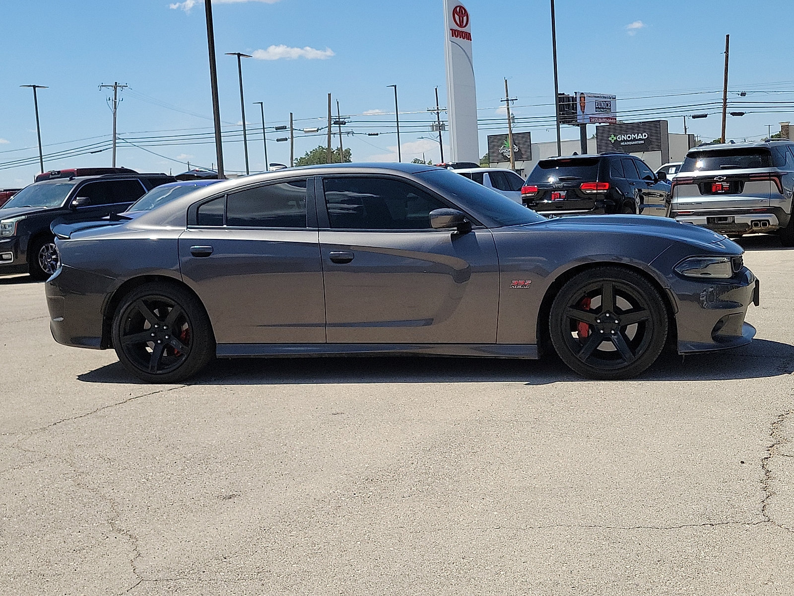 Used 2022 Dodge Charger Scat Pack w/ Driver Convenience Group RWD image 5