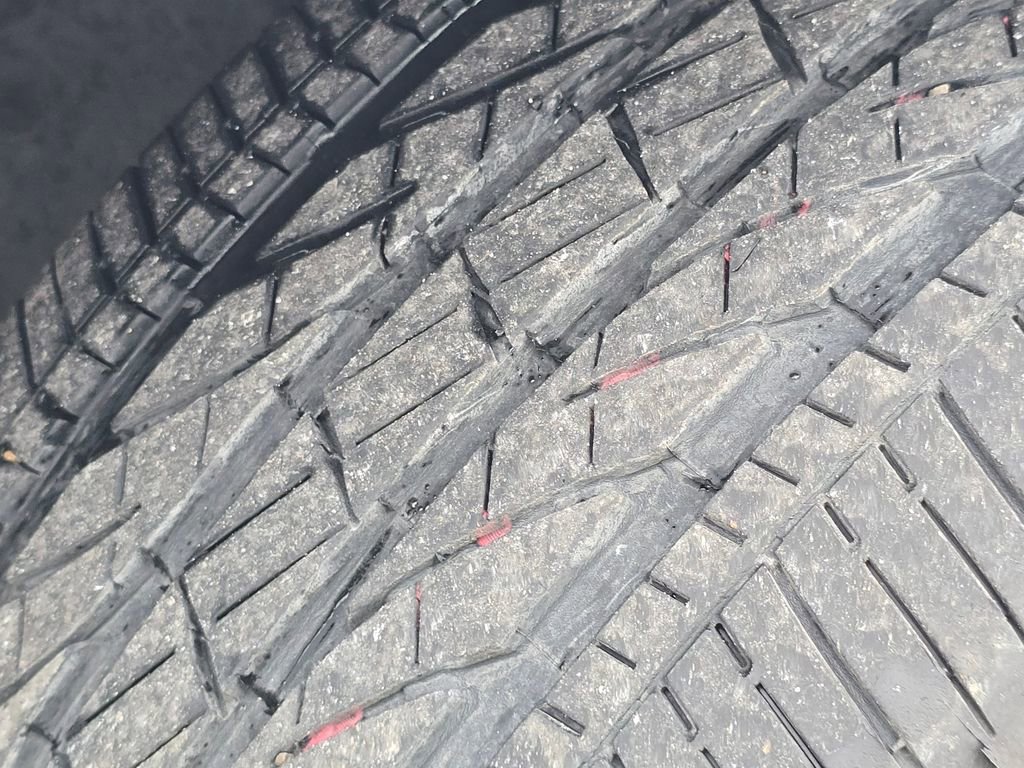 Used 2024 BMW X3 M40i w/ Premium Package image 11