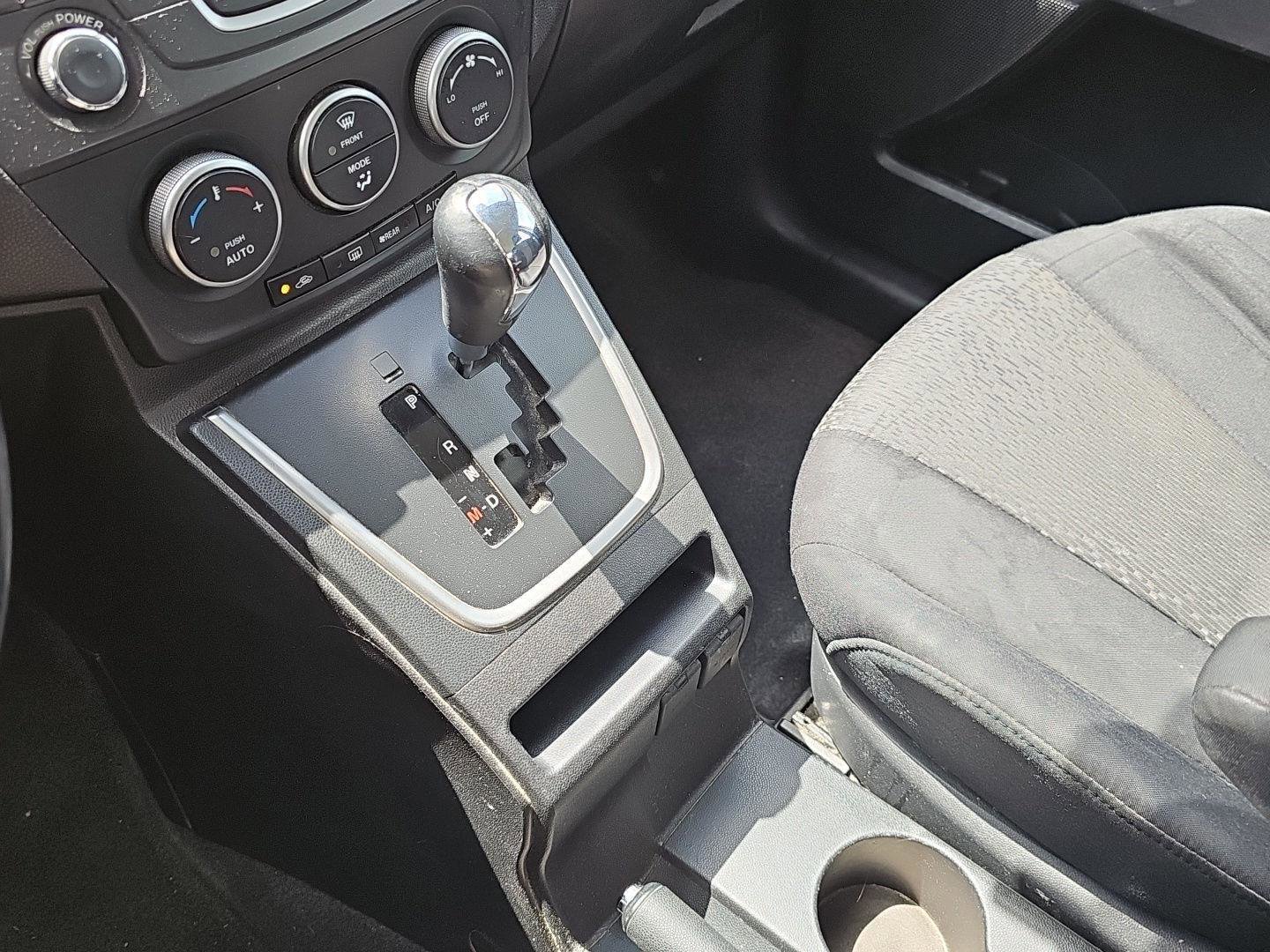 Used 2012 MAZDA MAZDA5 Touring FWD image 11