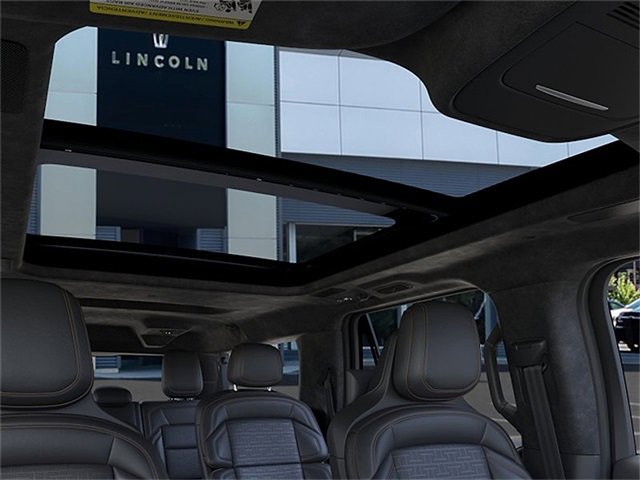 New 2026 Lincoln Navigator L Black Label image 22