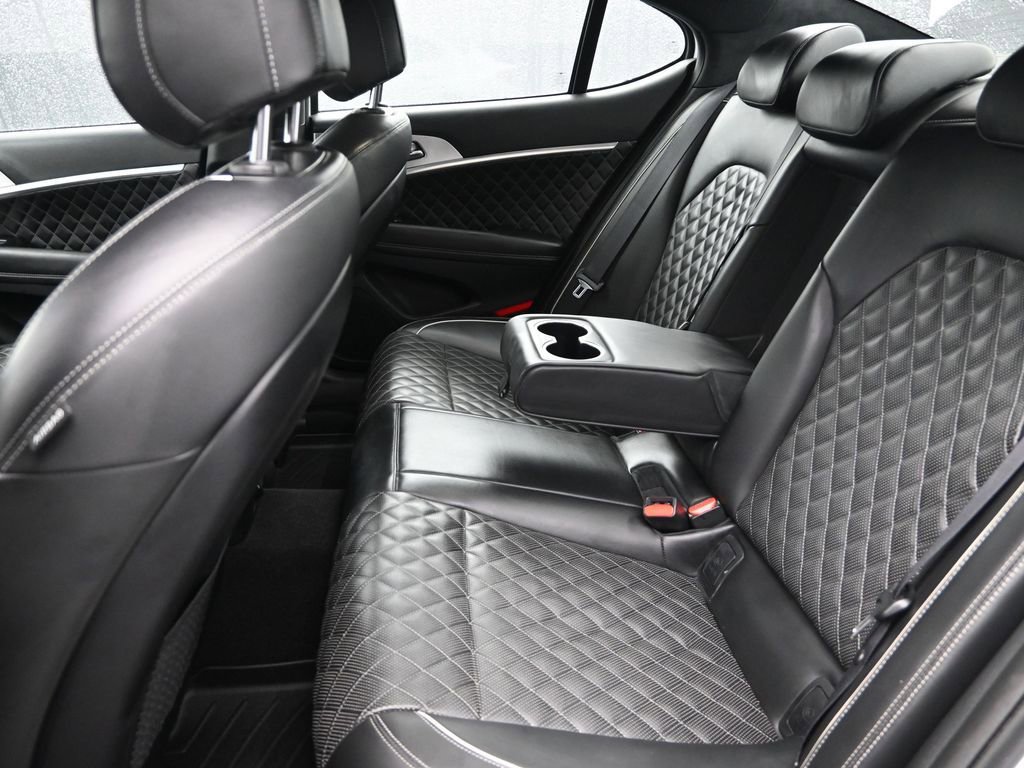 Used 2019 Genesis G70 3.3T Advanced w/ Sport Package image 14