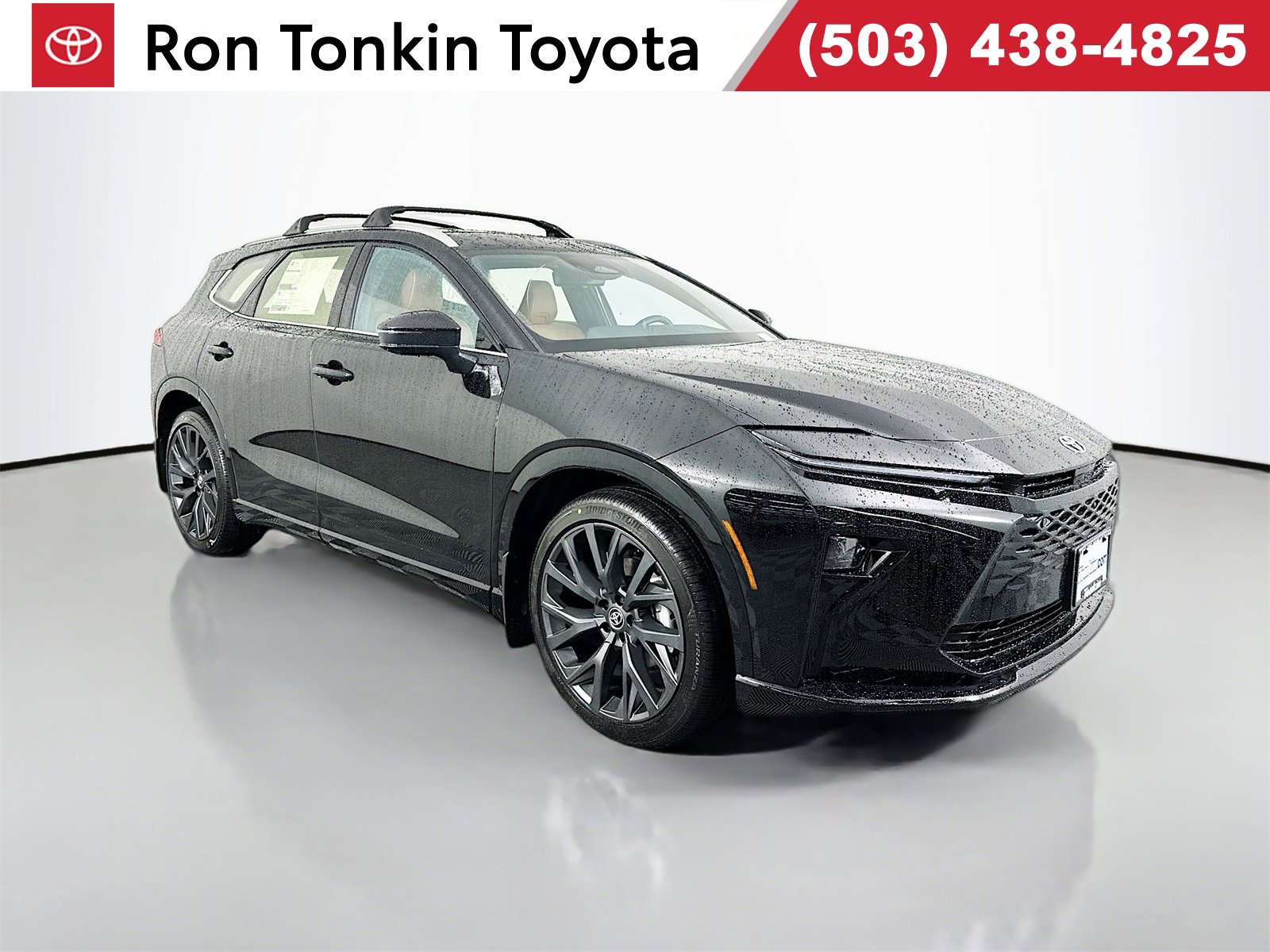 New 2025 Toyota Crown Signia Limited image 1