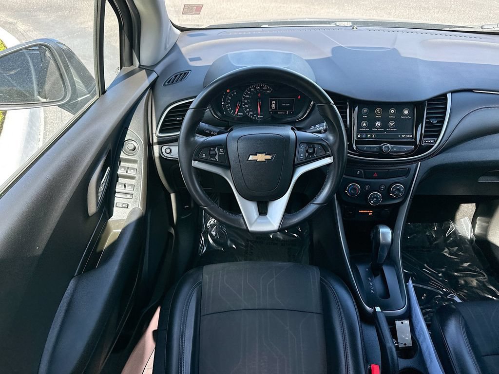 Used 2018 Chevrolet Trax LT w/ LT Convenience Package FWD image 20