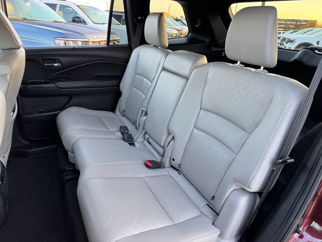 Used 2021 Honda Passport Touring image 16