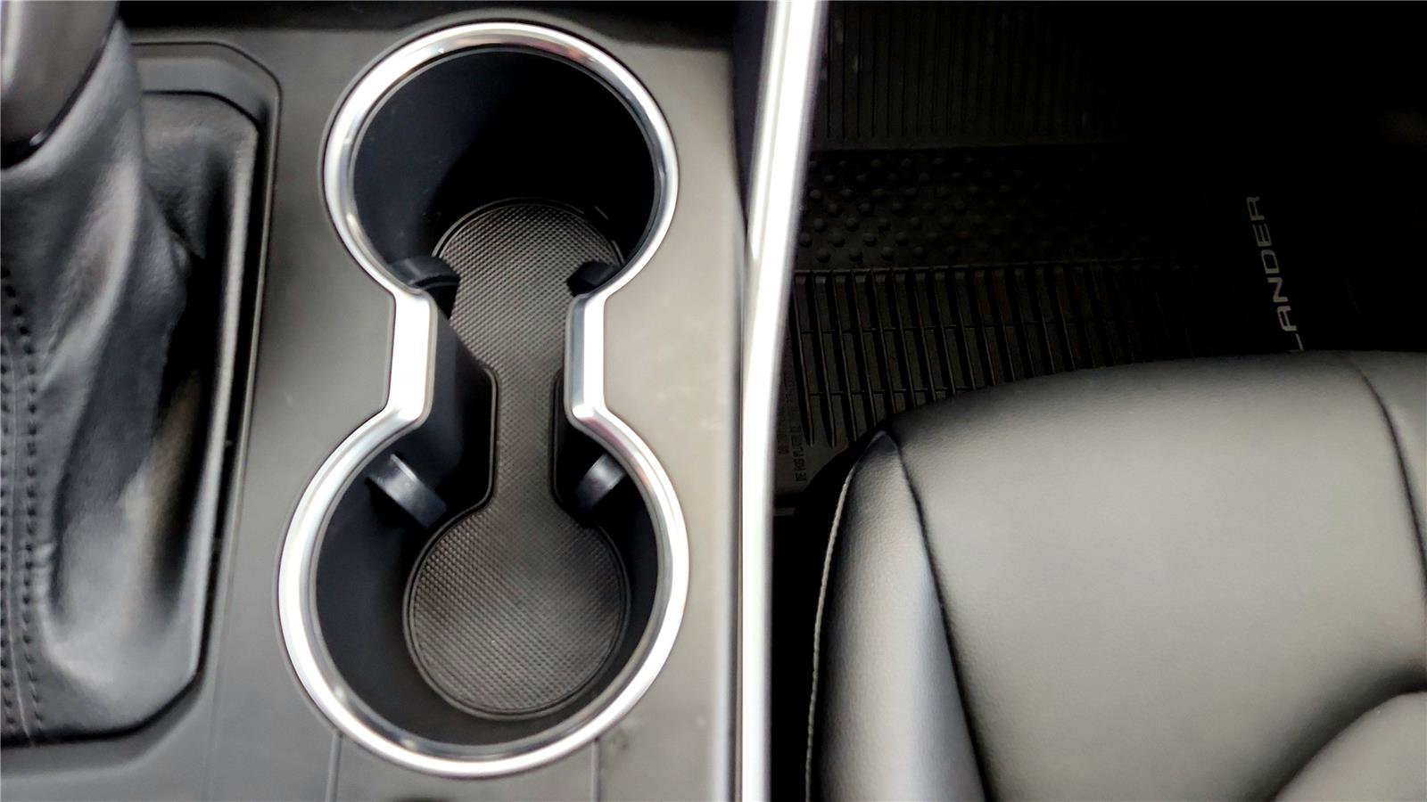 Certified 2020 Toyota Highlander XLE image 35