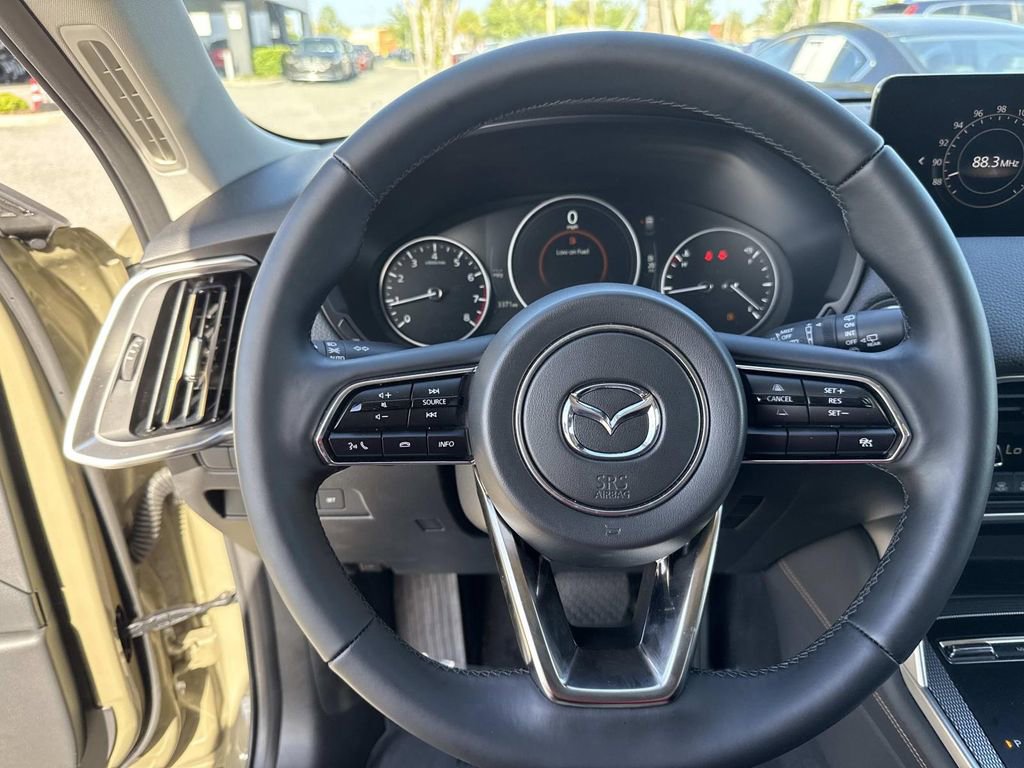 Certified 2026 MAZDA CX-70 3.3 Turbo w/ Preferred Package image 48