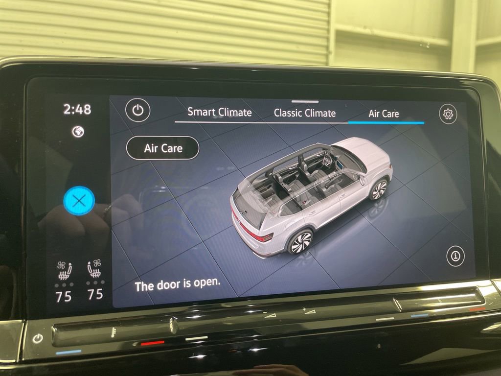 Used 2024 Volkswagen Atlas SE FWD image 17