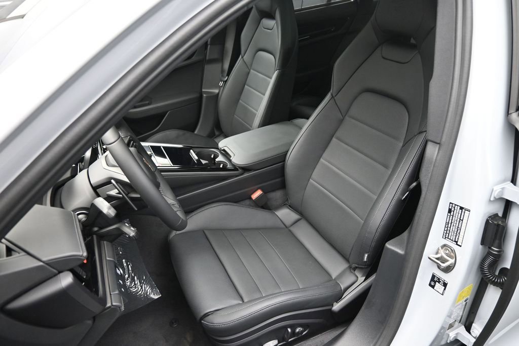 New 2026 Porsche Panamera 4S AWD/4WD image 9