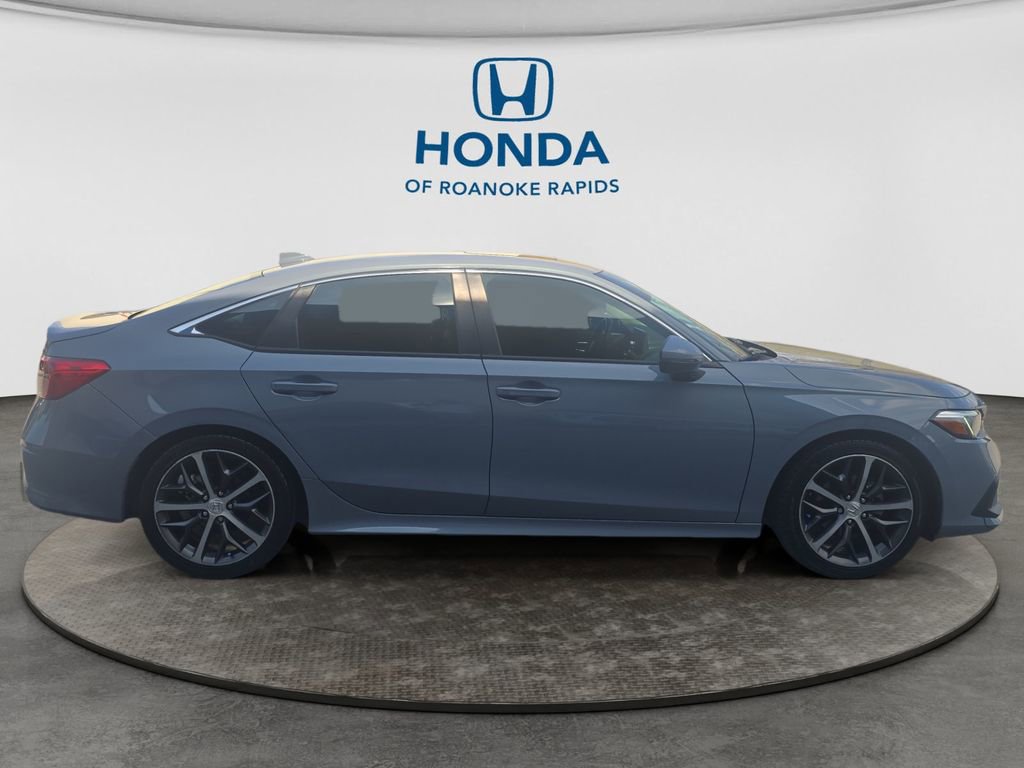 Used 2022 Honda Civic Touring image 6