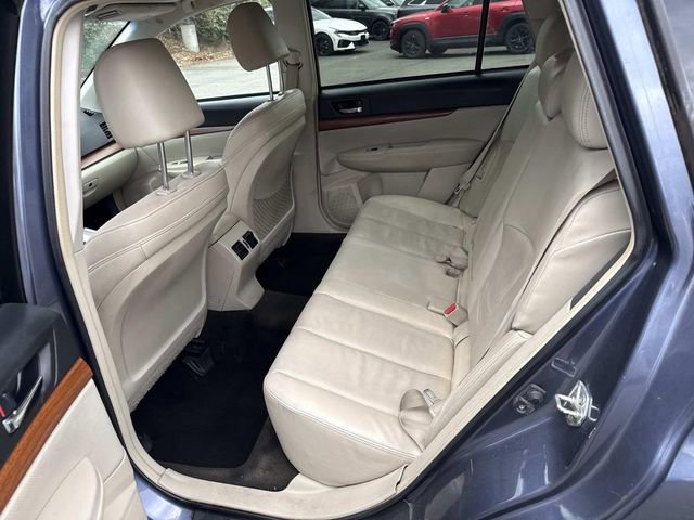 Used 2014 Subaru Outback 2.5i Limited AWD/4WD image 15