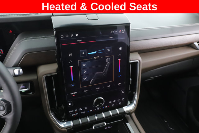 Used 2026 GMC Yukon Denali Ultimate w/ LPO, Floor Liner Package AWD/4WD image 4