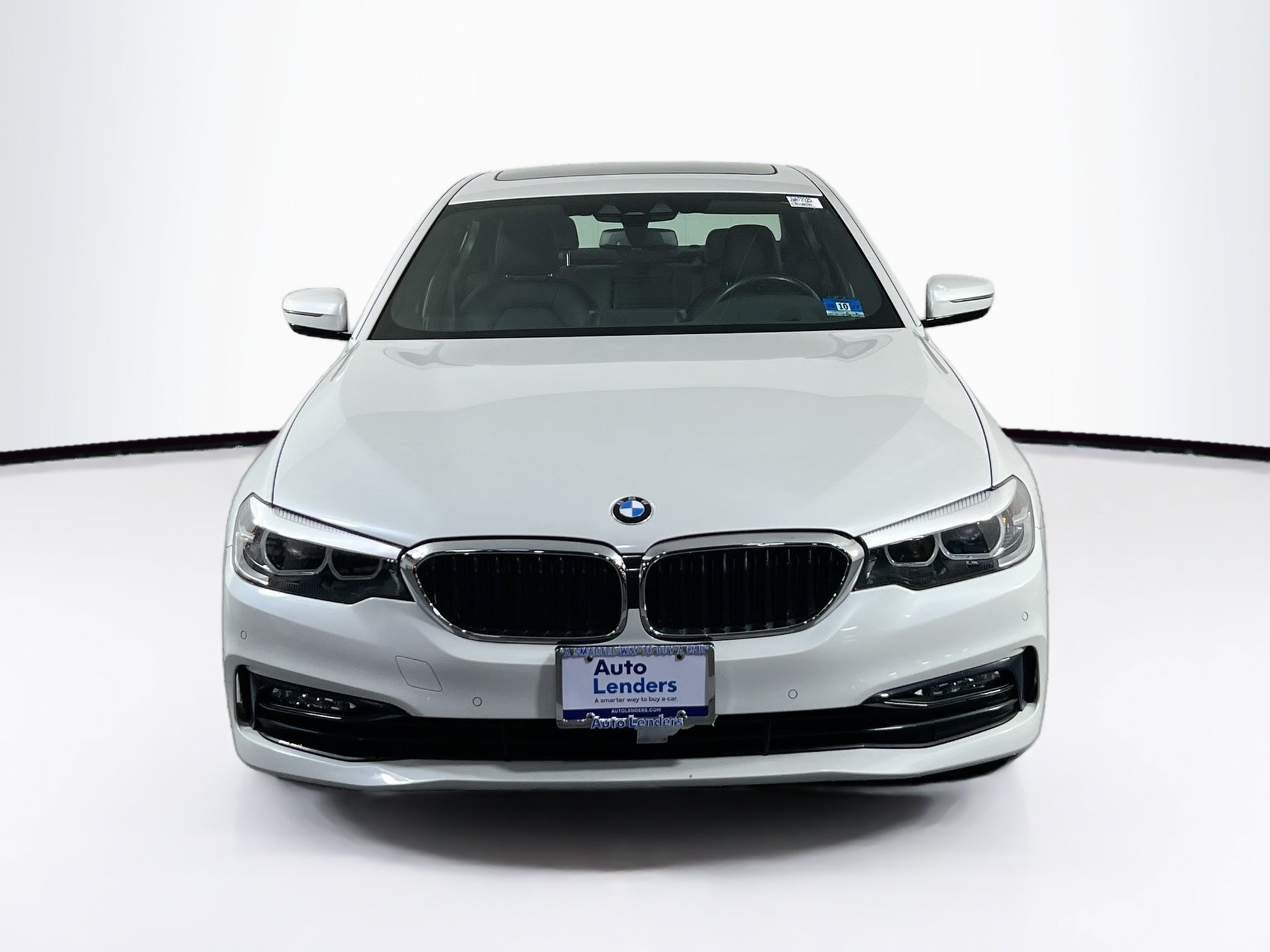 Used 2018 BMW 530i xDrive AWD/4WD image 2