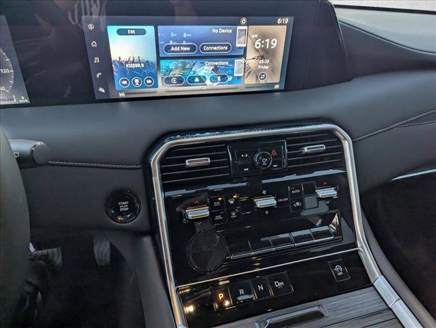 Used 2025 Nissan Armada SV image 12