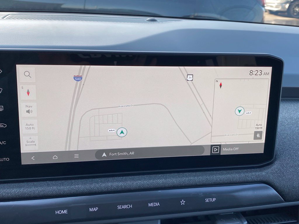 New 2027 Kia EV3 Land FWD image 16