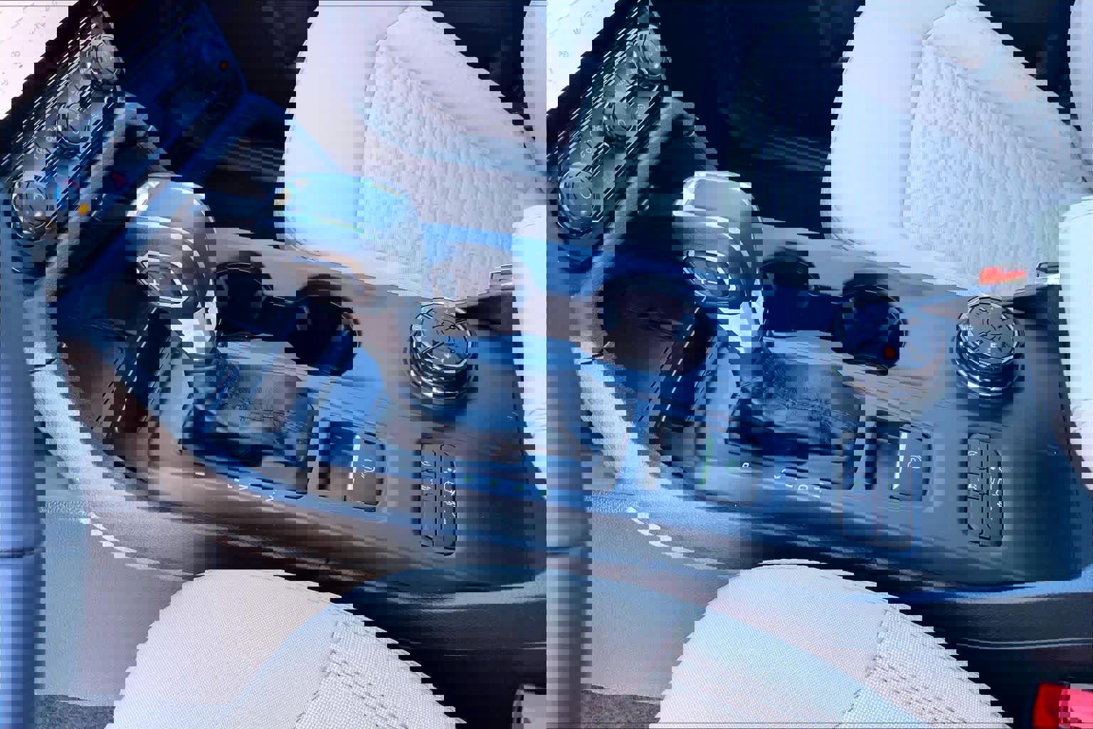 New 2025 Ford Ranger XLT w/ Equipment Group 301A High image 7