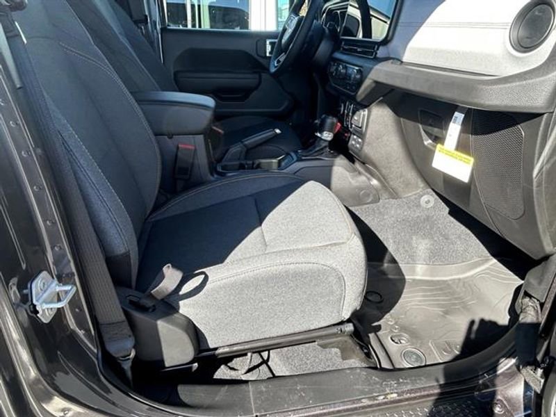 New 2026 Jeep Wrangler Unlimited Sport image 21