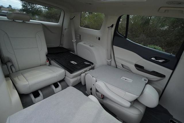 Used 2023 GMC Acadia Denali w/ Denali Ultimate Package image 33