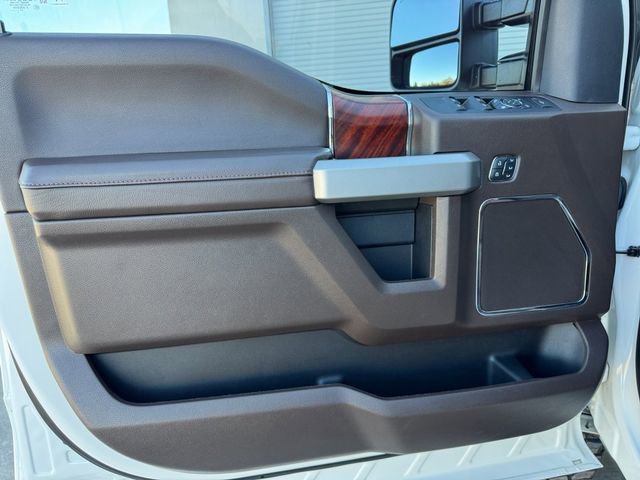 Used 2022 Ford F250 King Ranch w/ King Ranch Ultimate Package image 4