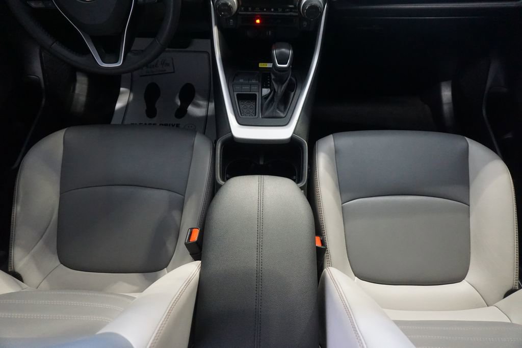 Certified 2024 Toyota RAV4 XLE Premium image 31