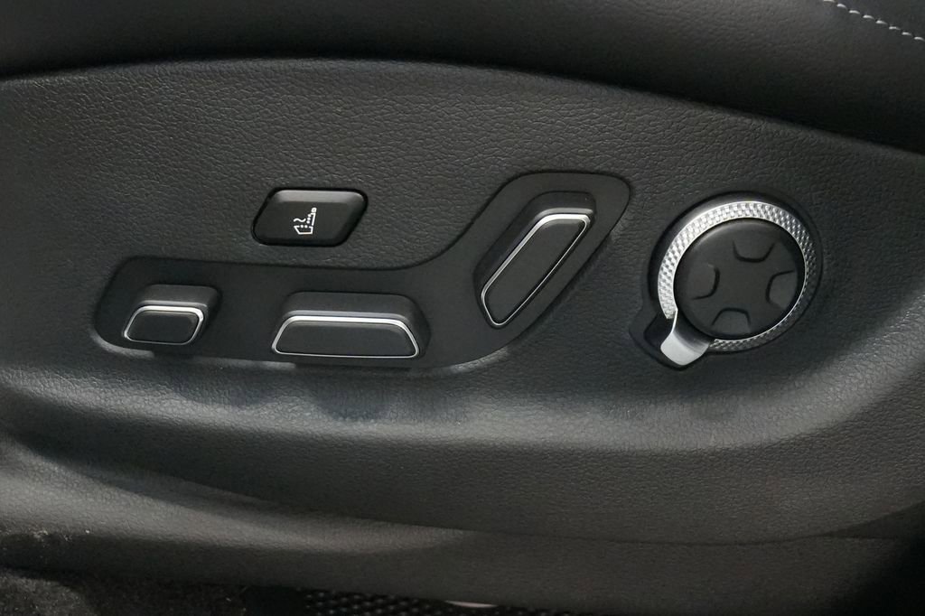 New 2026 Genesis GV80 3.5T Advanced image 17