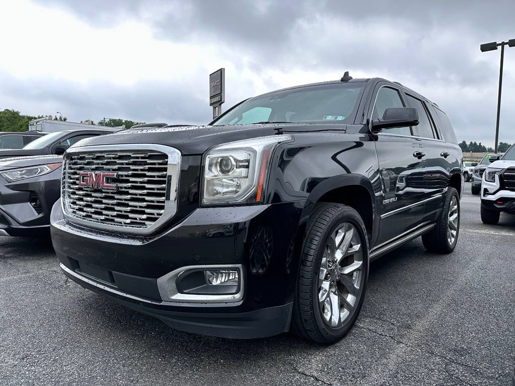 Used 2019 GMC Yukon Denali w/ Denali Ultimate Package AWD/4WD image 2