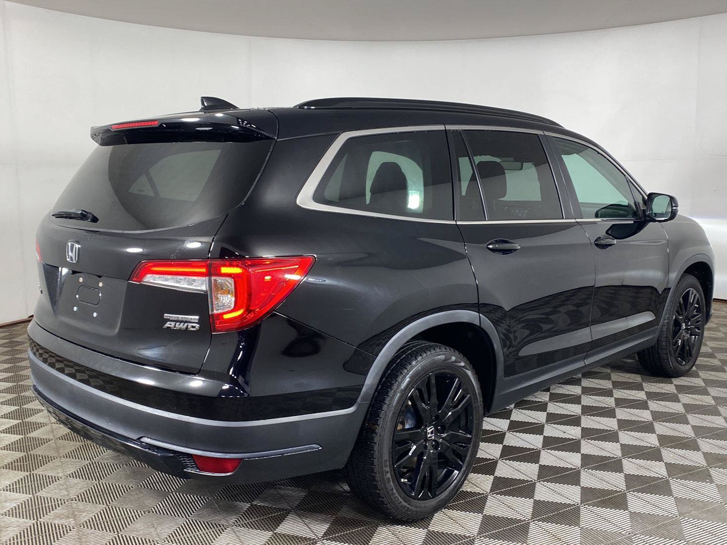 Used 2022 Honda Pilot Special Edition image 3