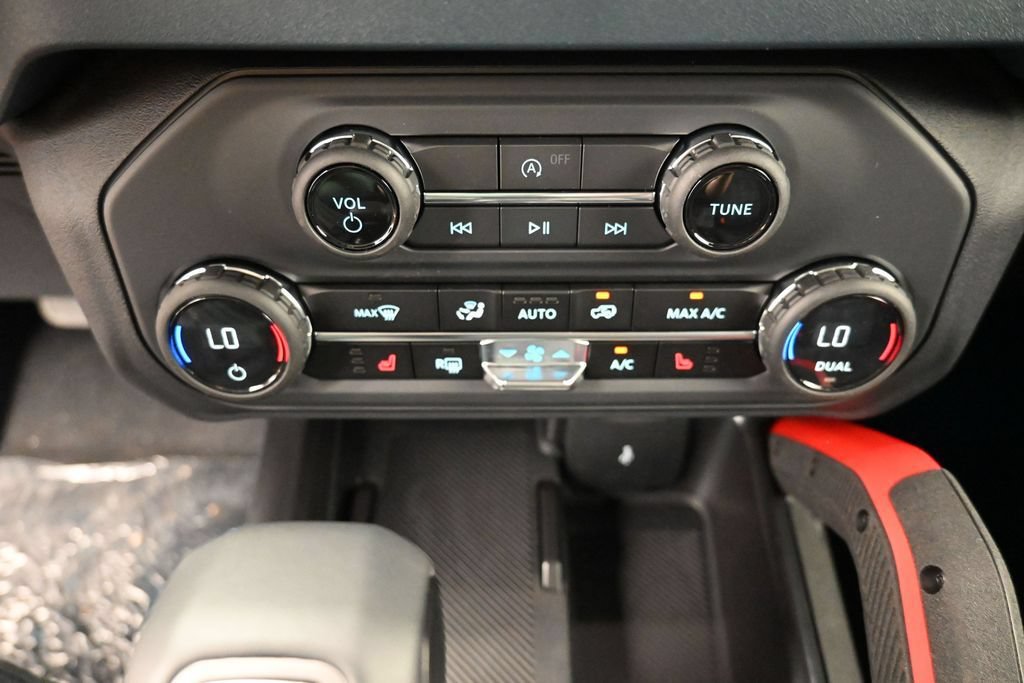 New 2026 Ford Bronco Heritage Edition AWD/4WD image 9