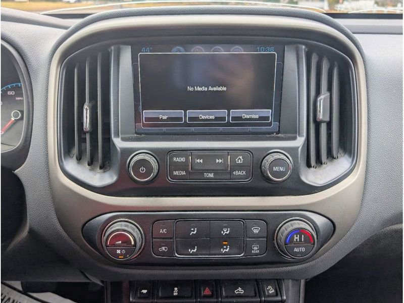 Used 2016 Chevrolet Colorado Z71 w/ LPO, Gearon Divider Package image 23
