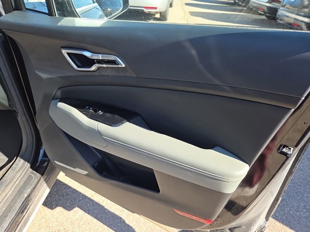 Used 2023 Kia Sportage X-Line w/ X-Line Premium Package AWD/4WD image 30